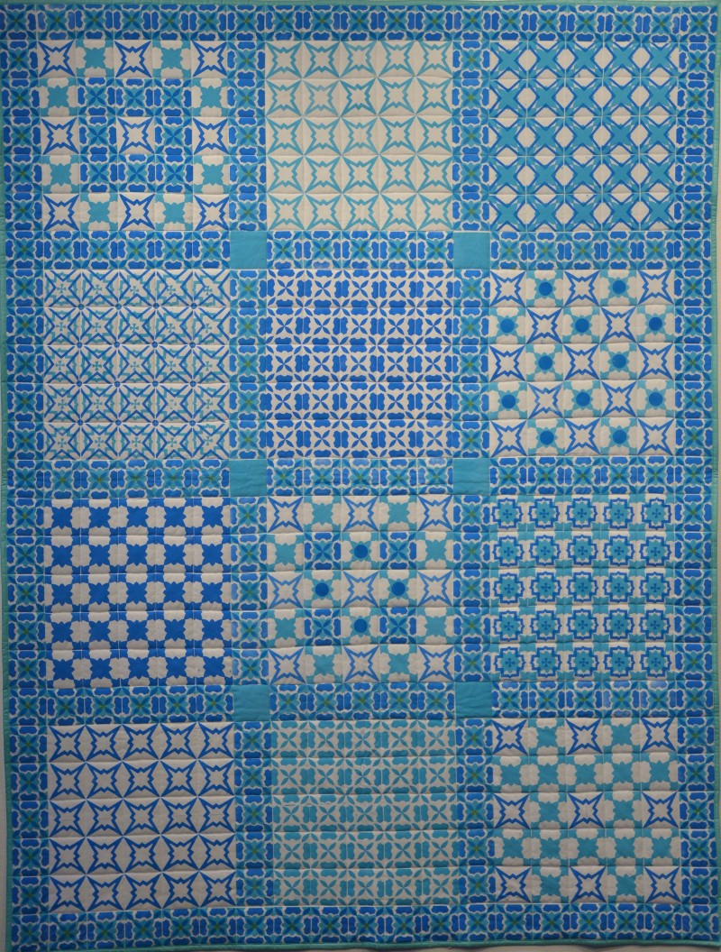 : Näh- und Ausstellungsprojekt "Bitte Warten"