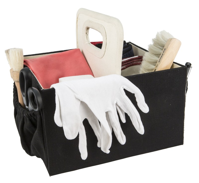 : Arbeitsgerätebox für präventive Konservierung. Foto Christa Knott © Volkskundemuseum Wien