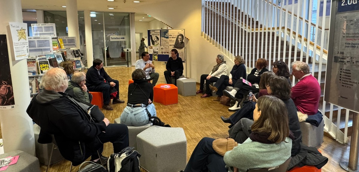 : Q&A-Session im Rahmen vom Pilotprojekt "Hof der Kulturen". Foto: Johanna Amlinger