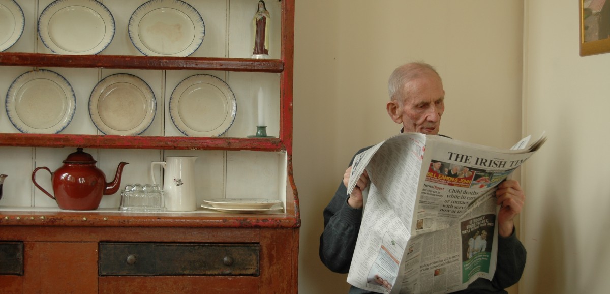 : Filmstill aus Irish Folk Furniture. Tony Donoghue I 9 Min. I Irland 2012 I OmeU