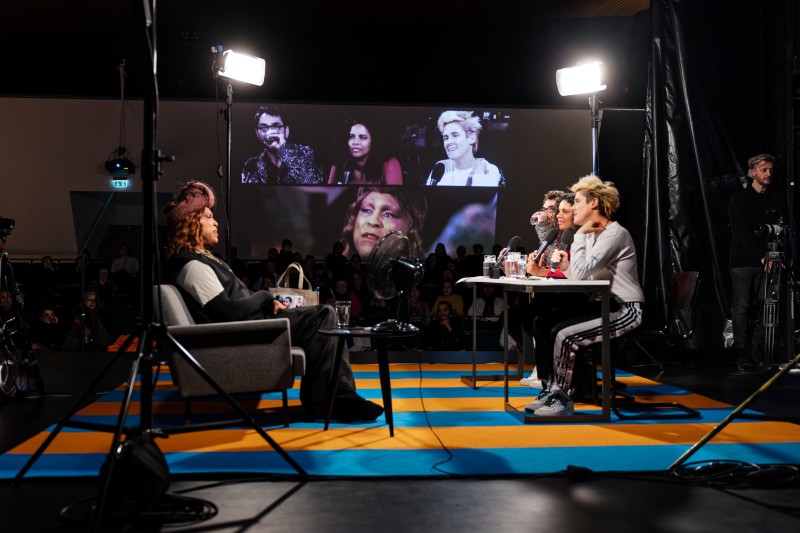 : MEMORY, SPEAK! Eine Performance über die Gegenwart und zukünftige Ereignisse. Foto: Gianmarco Bresadola